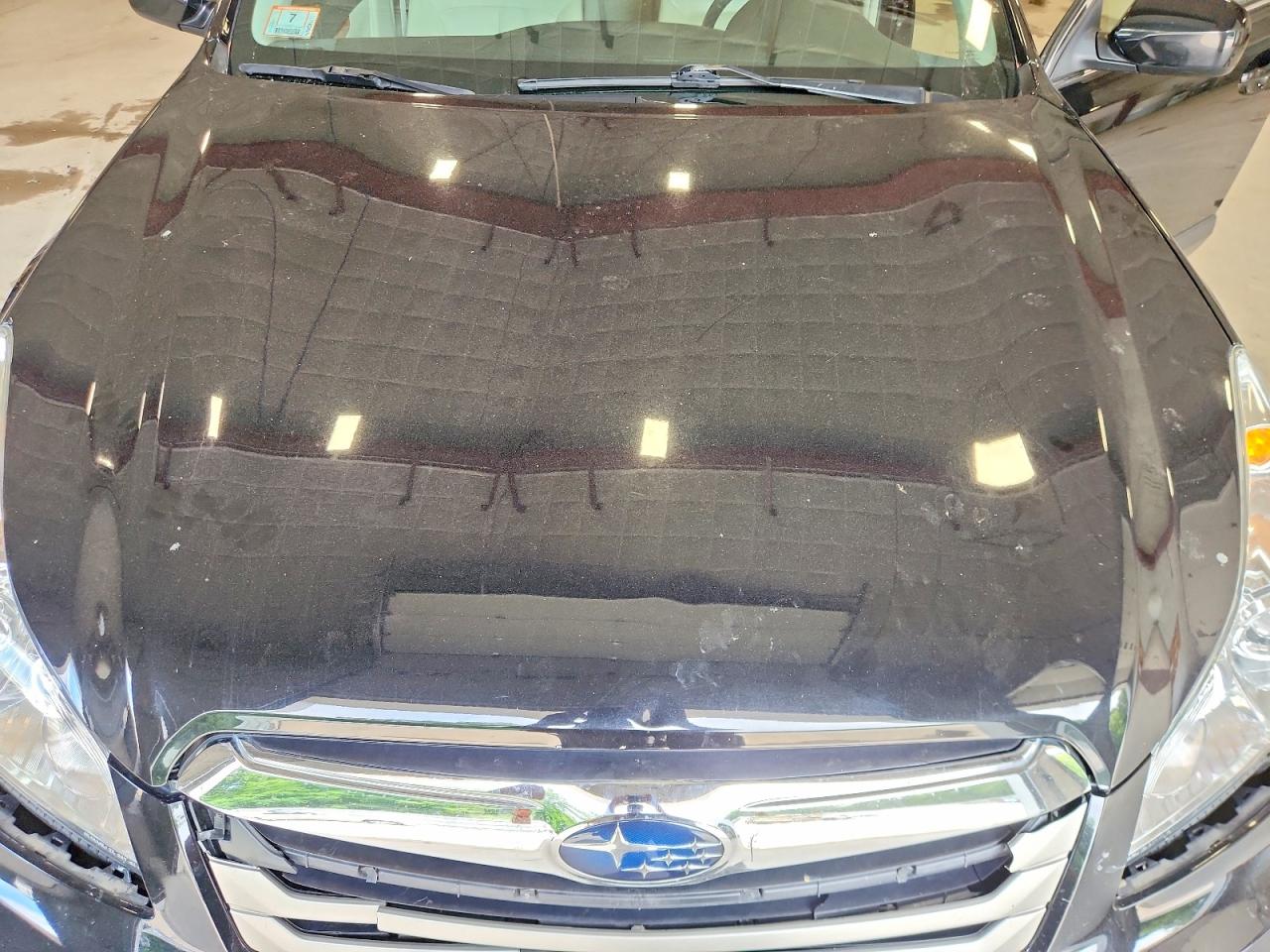 2011 SUBARU OUTBACK