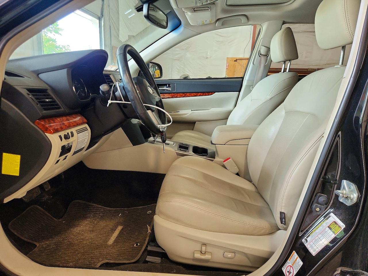 2011 SUBARU OUTBACK