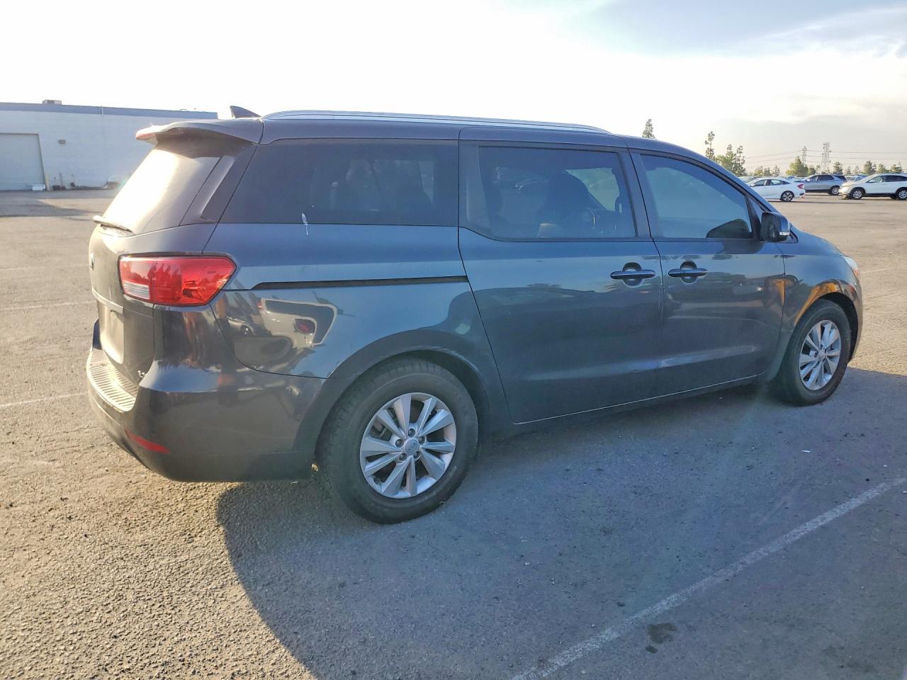 2018 KIA SEDONA
