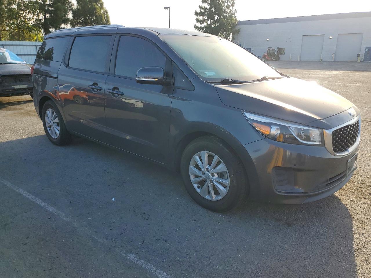 2018 KIA SEDONA
