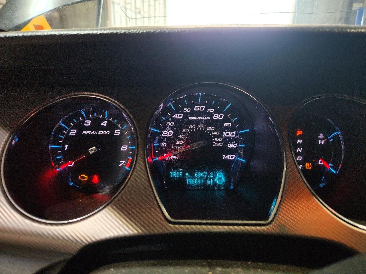 2011 FORD TAURUS