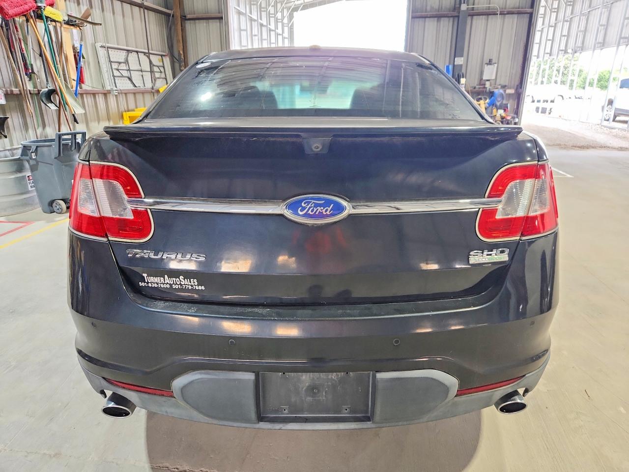 2011 FORD TAURUS