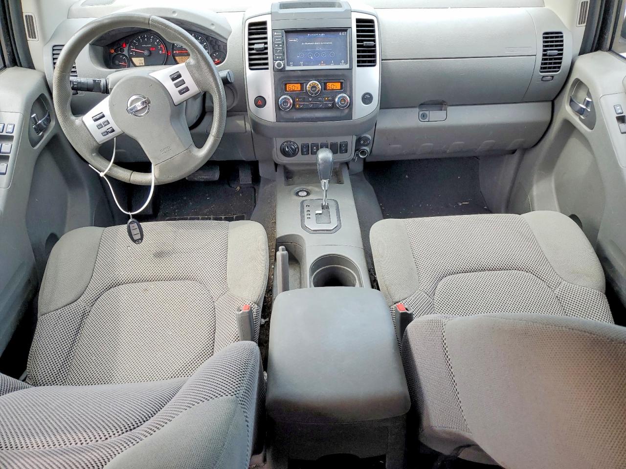 2021 NISSAN FRONTIER