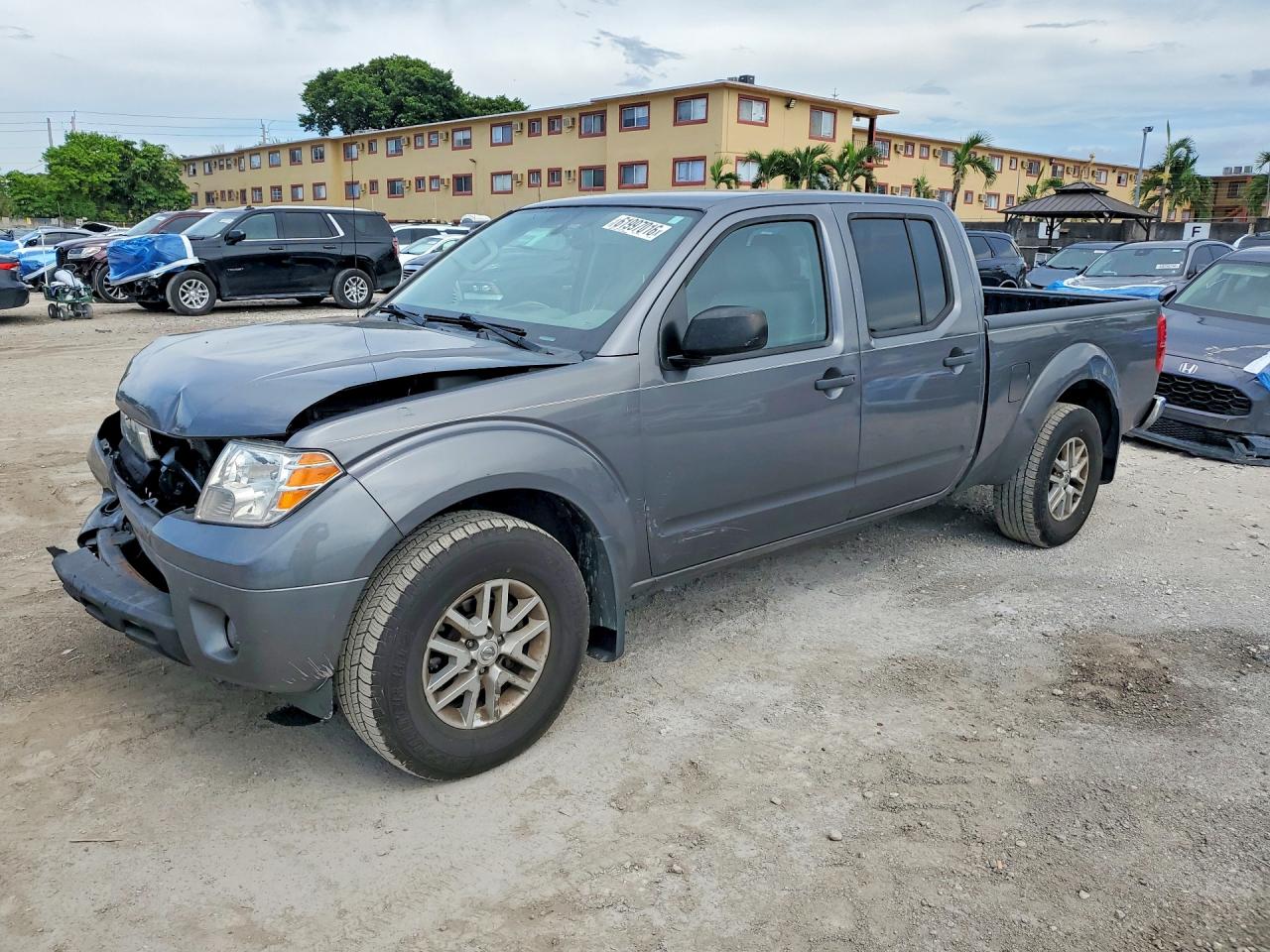 2021 NISSAN FRONTIER