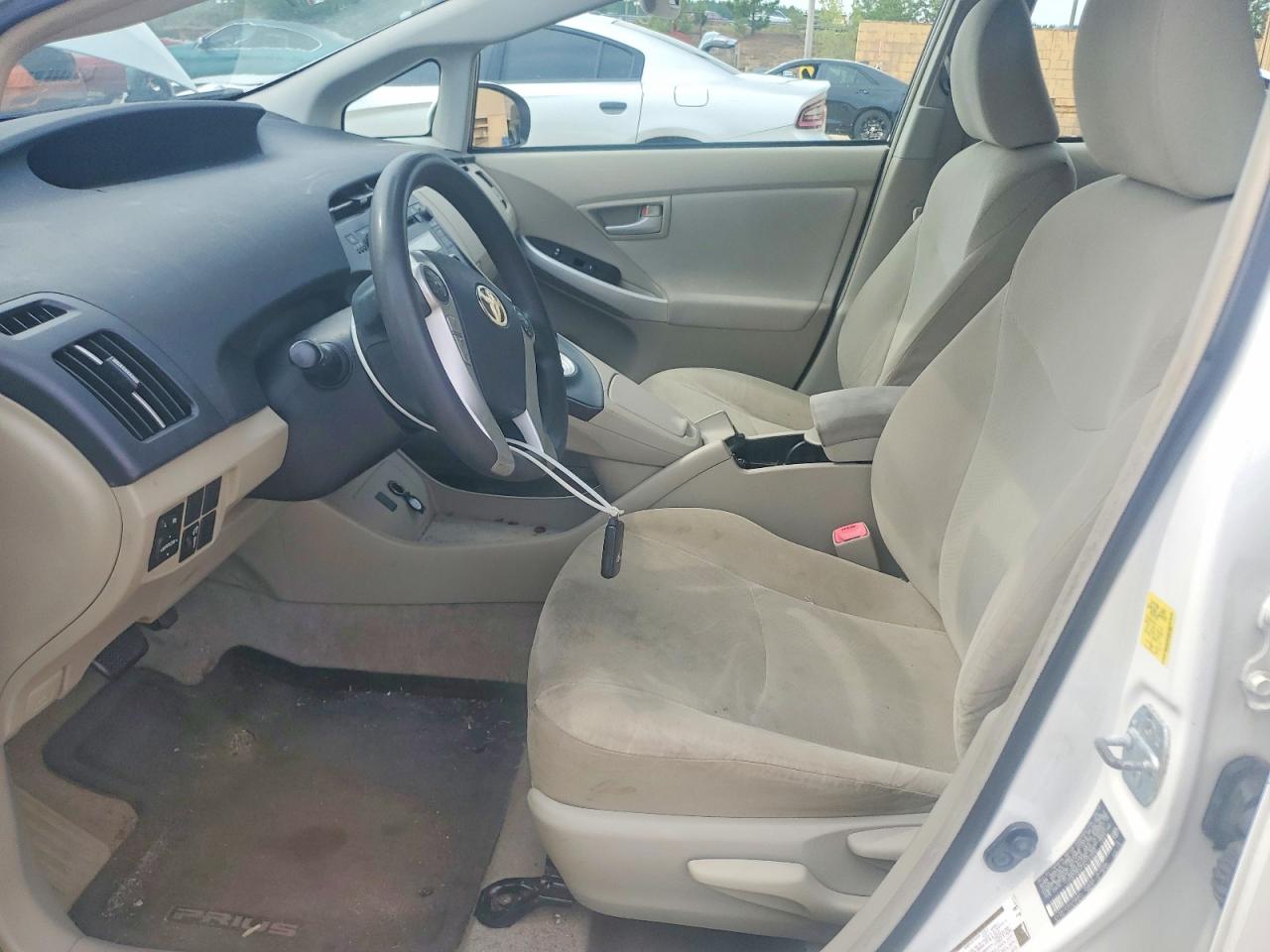 2010 TOYOTA PRIUS