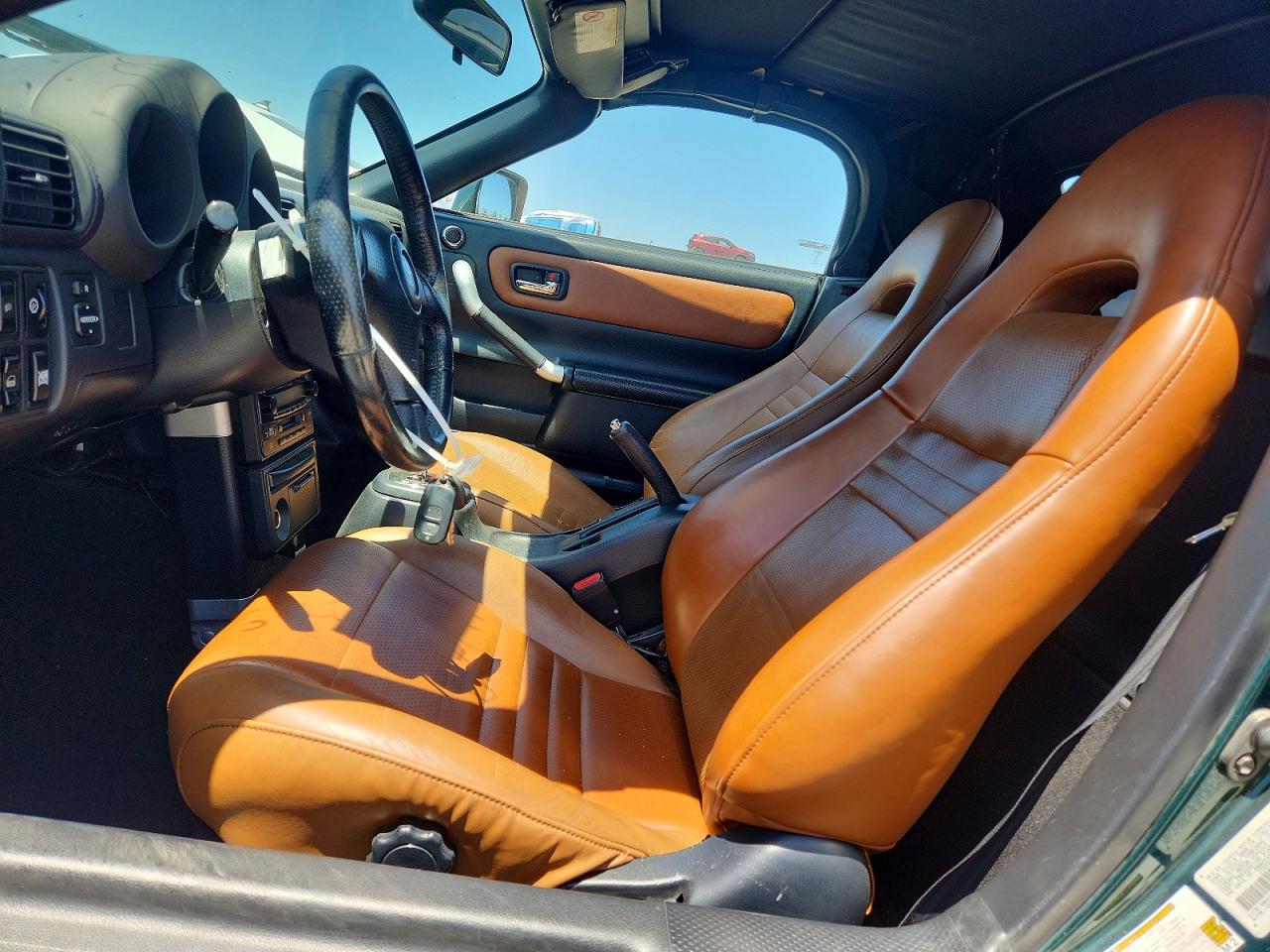 2003 TOYOTA MR2