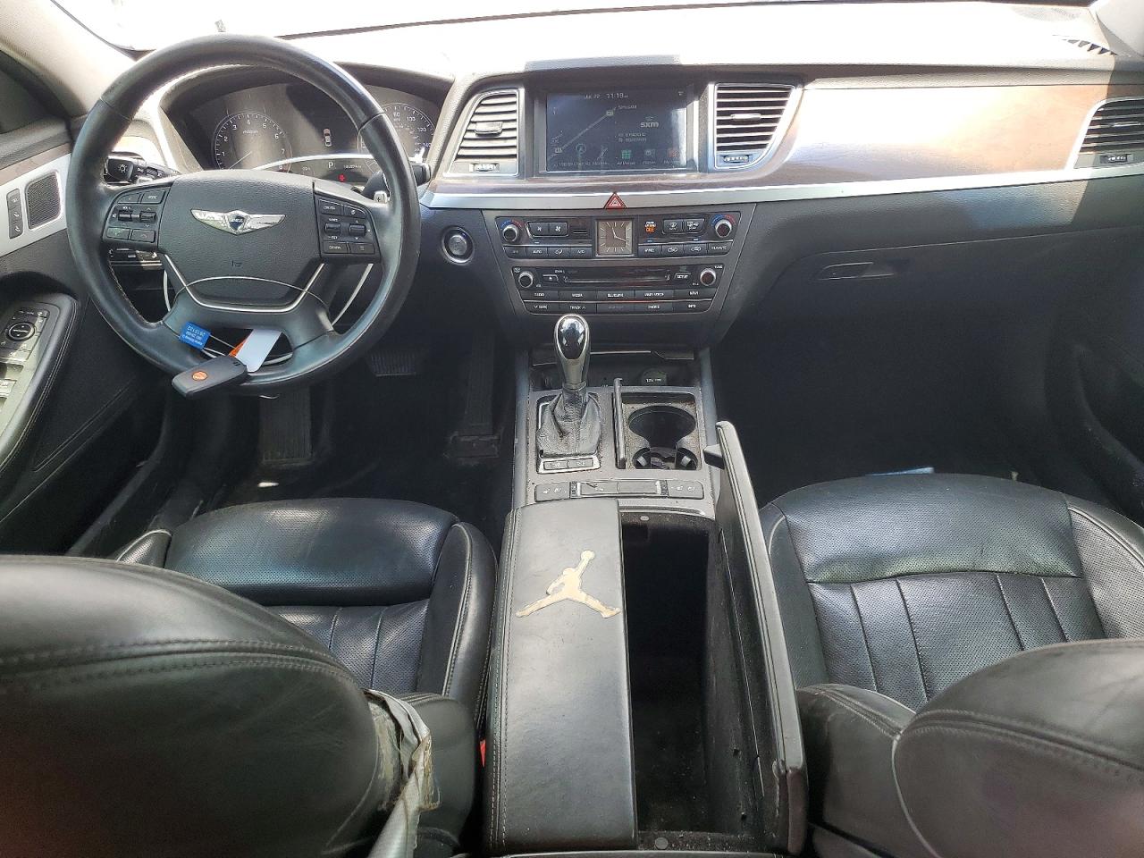 2015 HYUNDAI GENESIS
