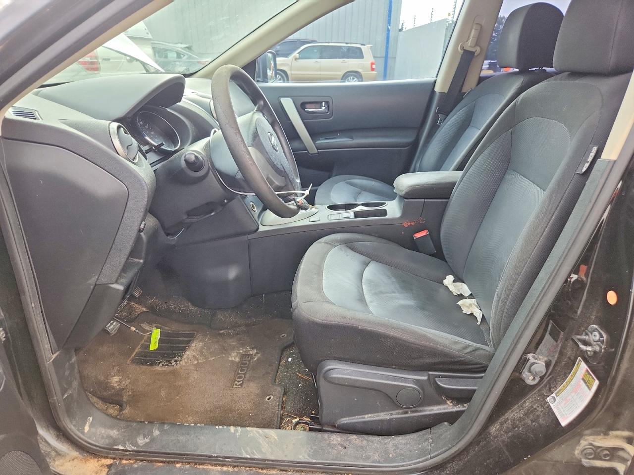 2013 NISSAN ROGUE
