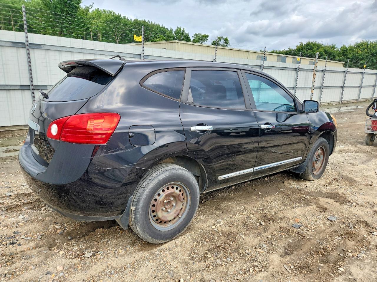 2013 NISSAN ROGUE