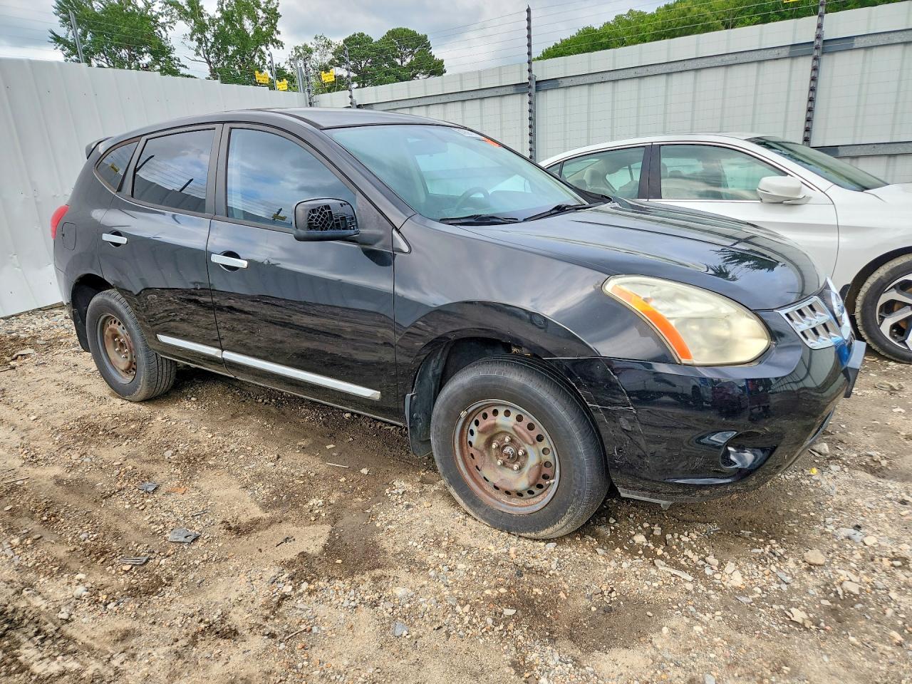 2013 NISSAN ROGUE