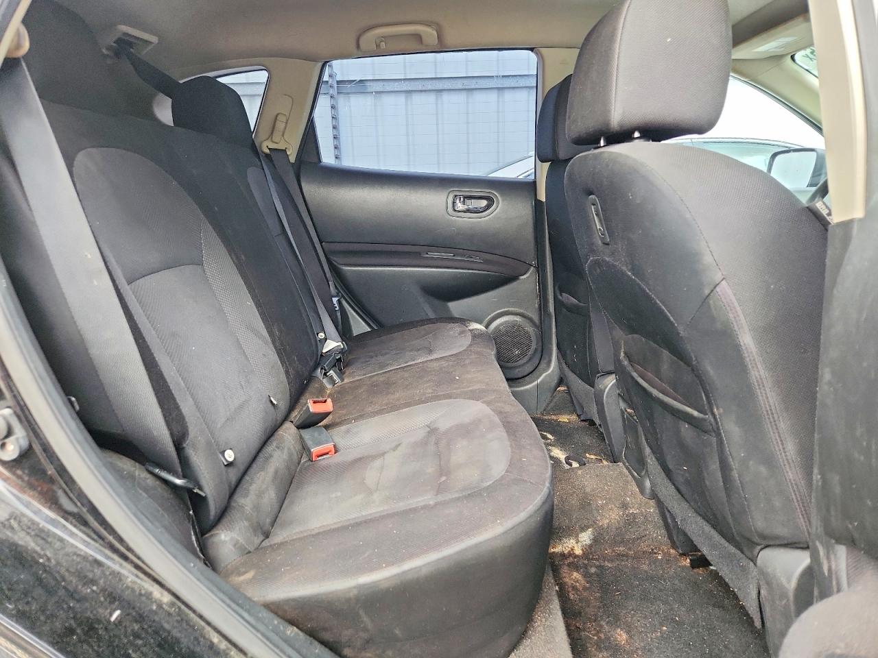 2013 NISSAN ROGUE