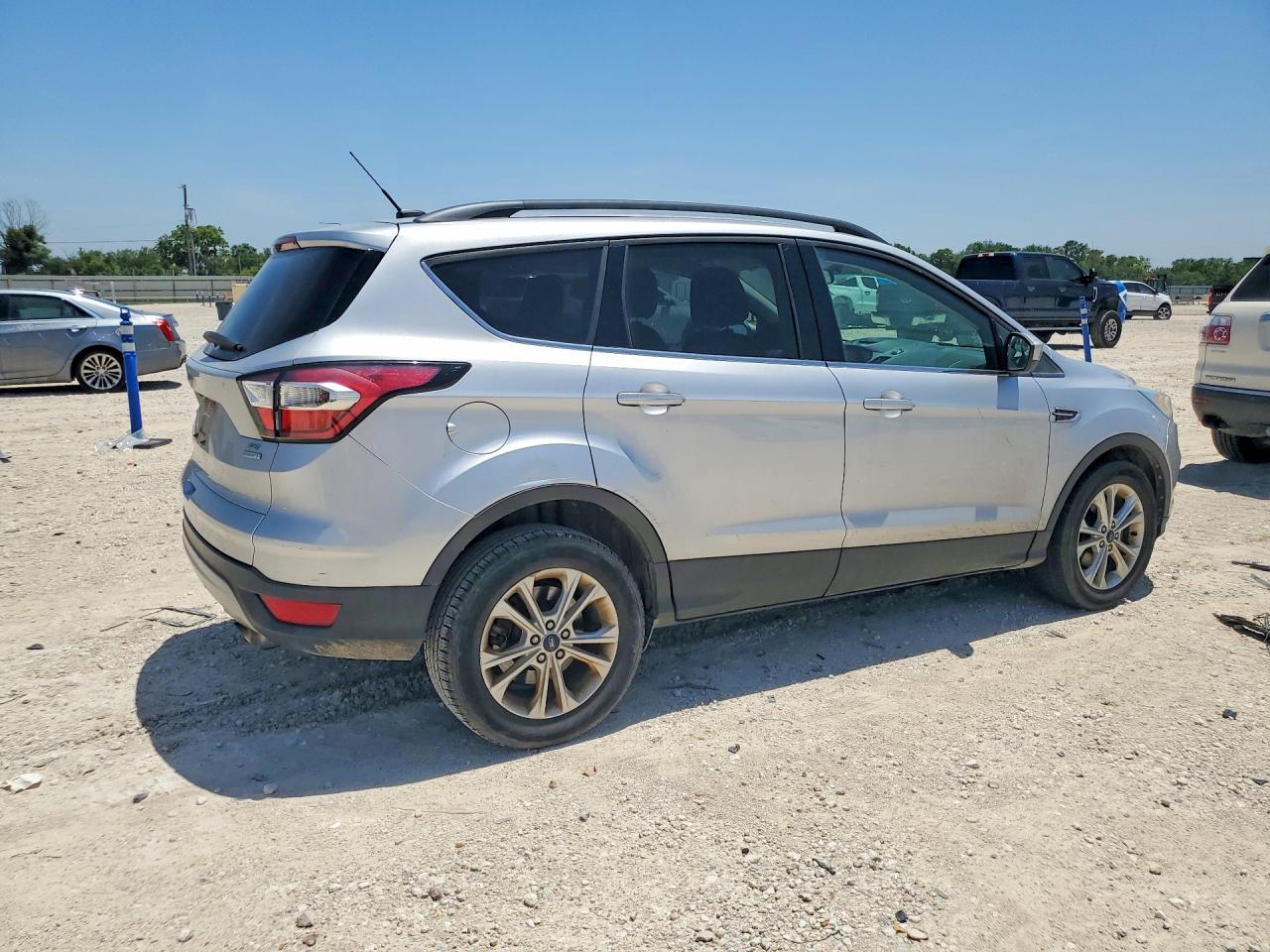 2017 FORD ESCAPE
