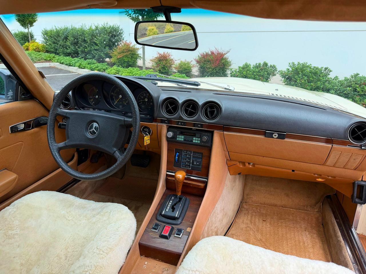1980 MERCEDES-BENZ SL-CLASS