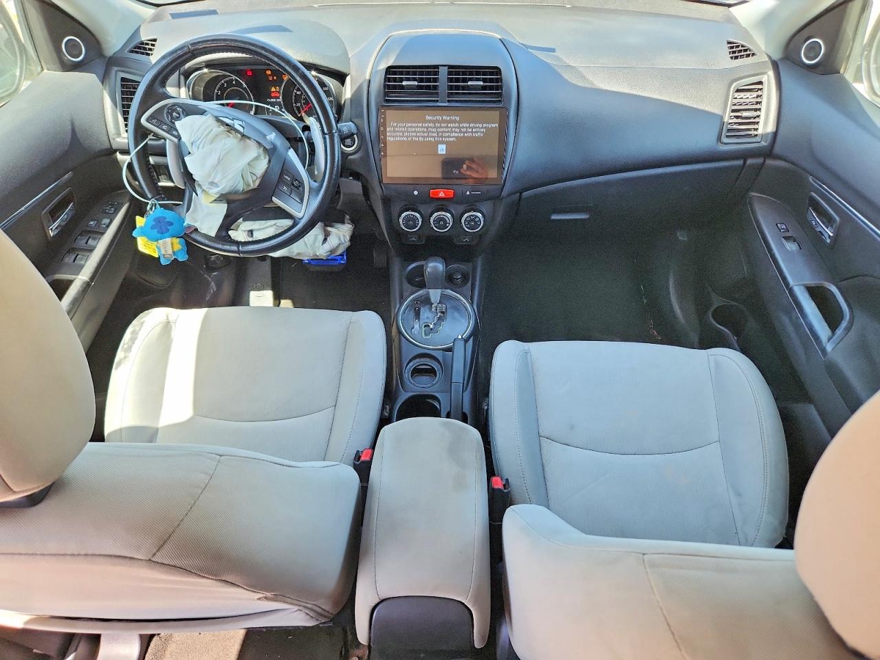 2015 MITSUBISHI OUTLANDER