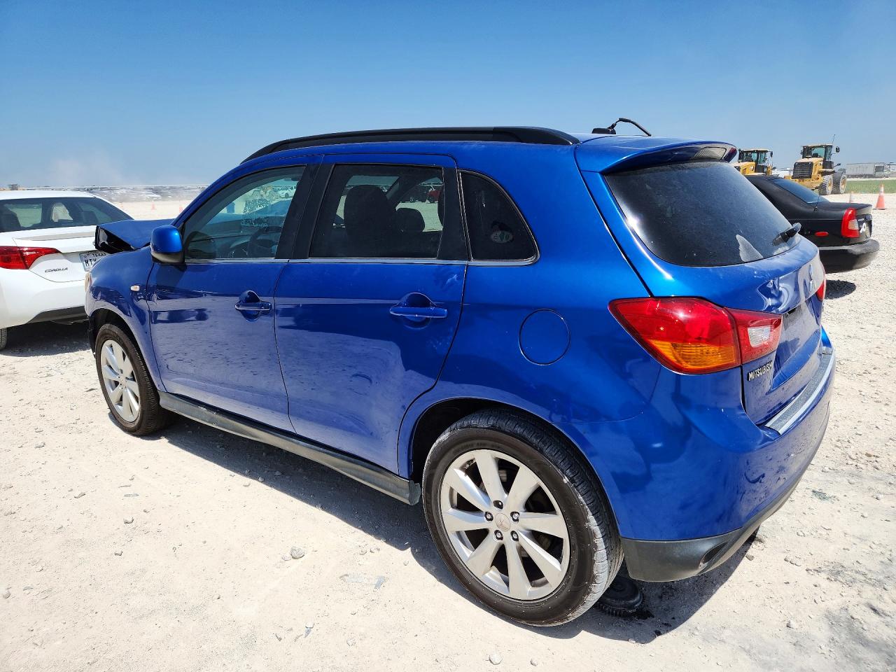 2015 MITSUBISHI OUTLANDER