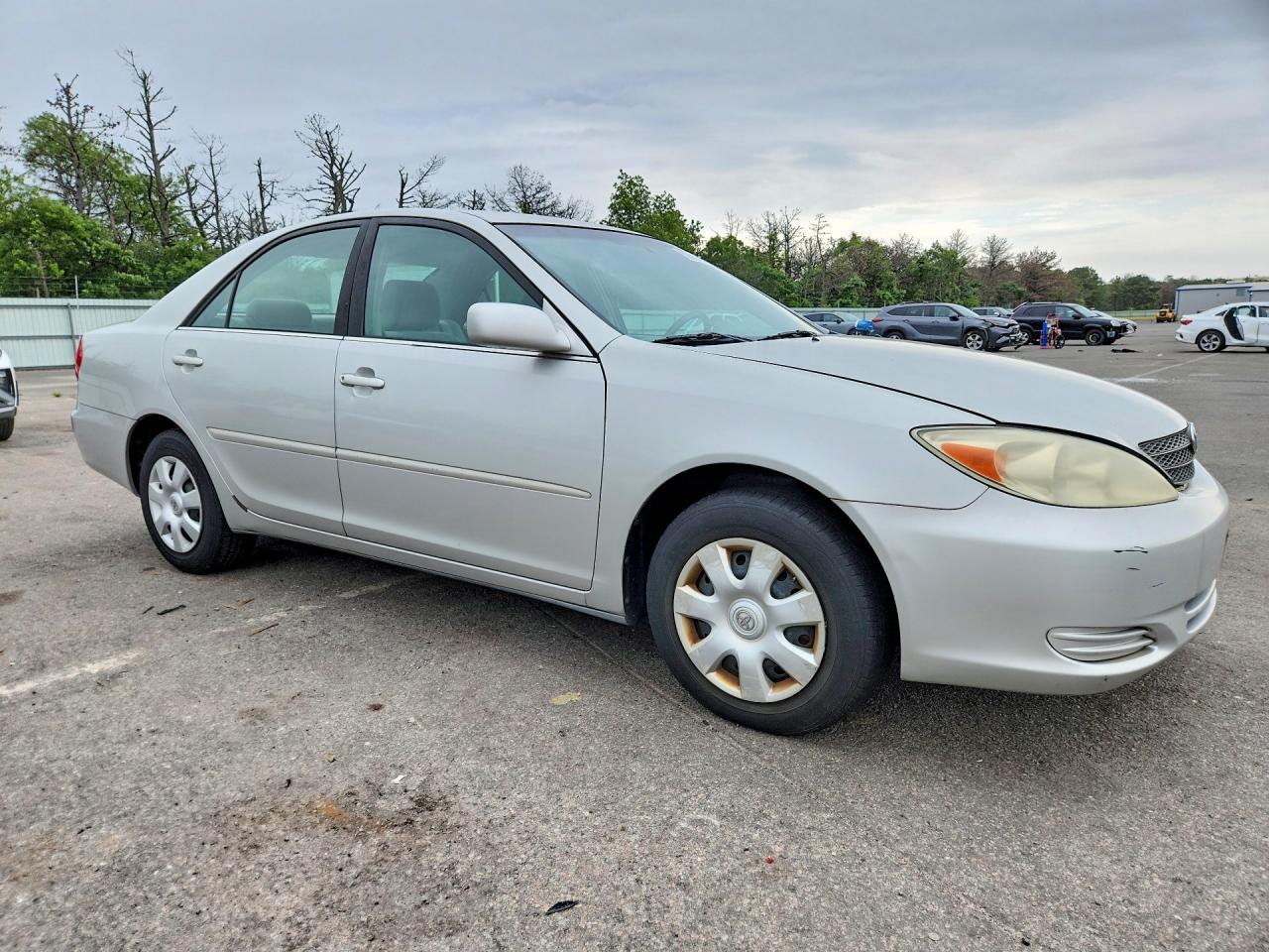 2002 TOYOTA CAMRY