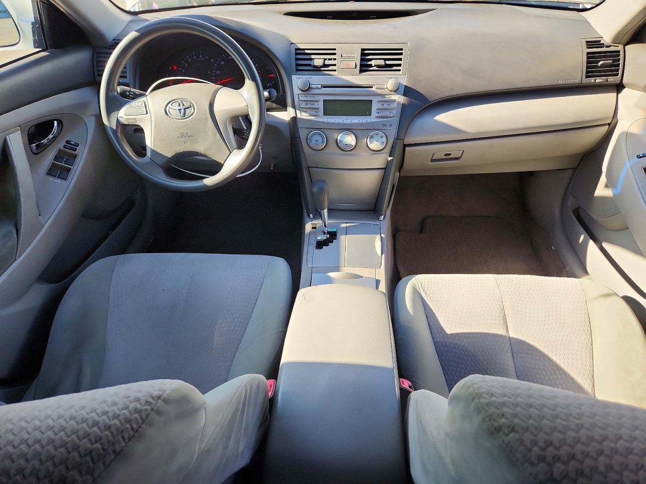 2010 TOYOTA CAMRY