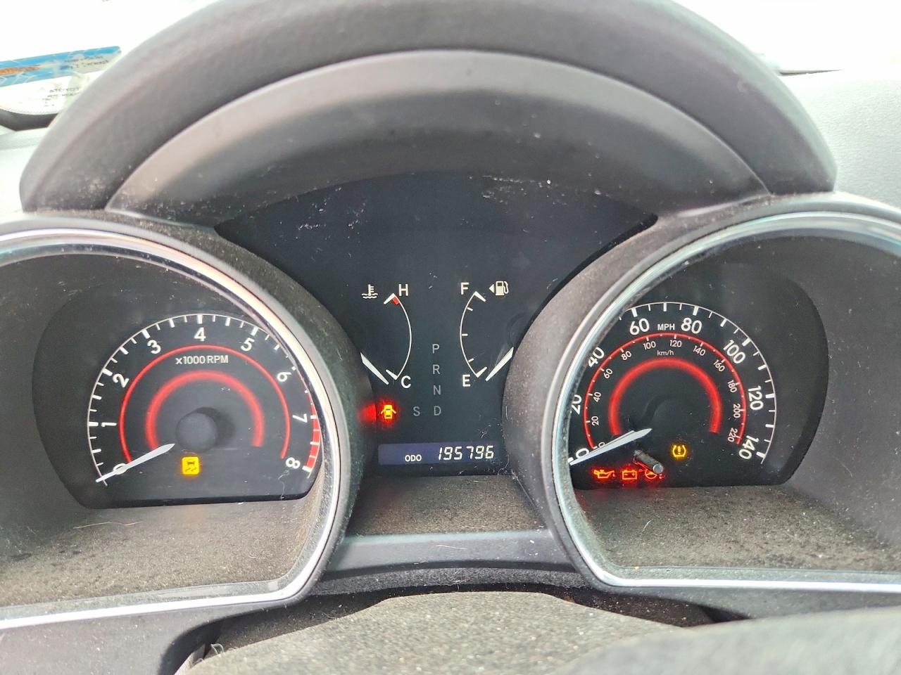 2011 TOYOTA HIGHLANDER