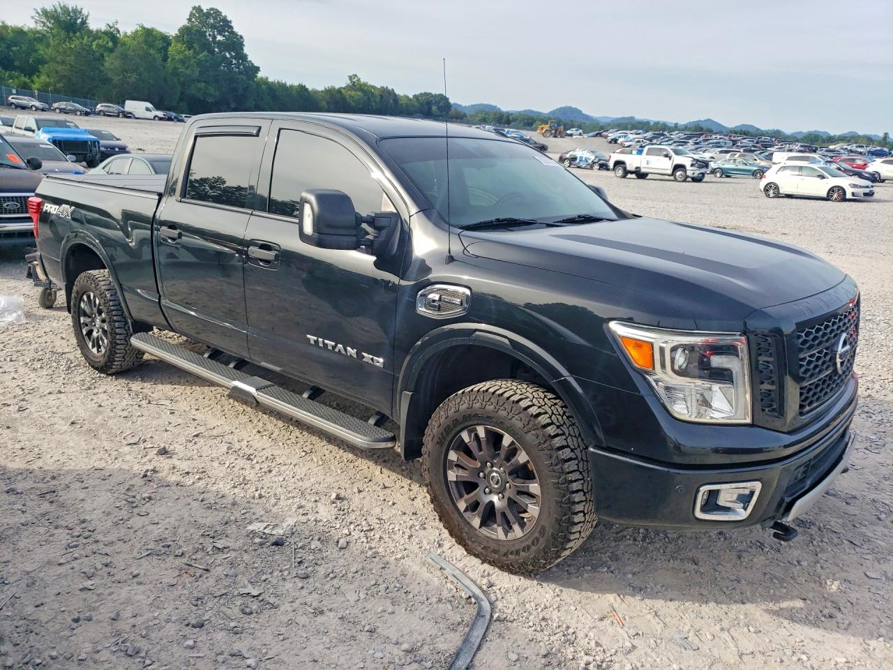 2018 NISSAN TITAN