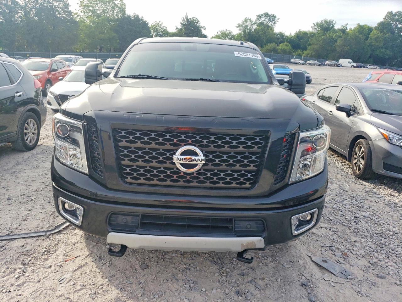 2018 NISSAN TITAN