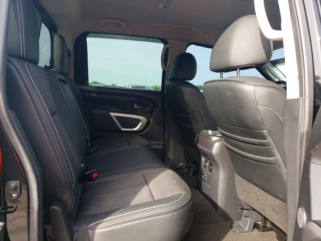 2018 NISSAN TITAN