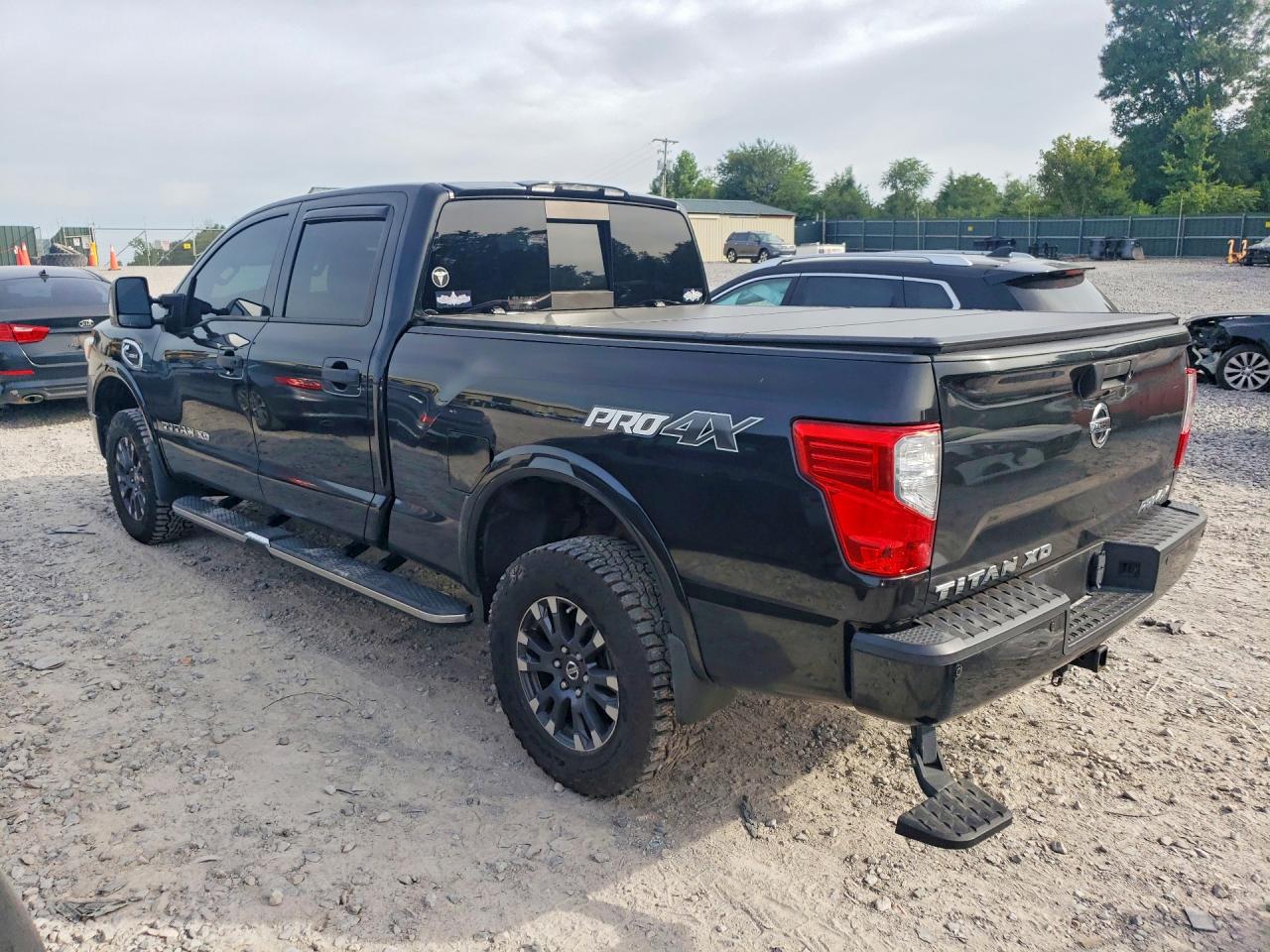 2018 NISSAN TITAN