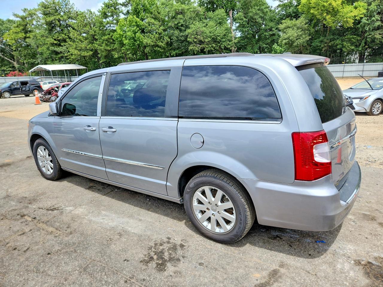 2015 CHRYSLER MINIVAN
