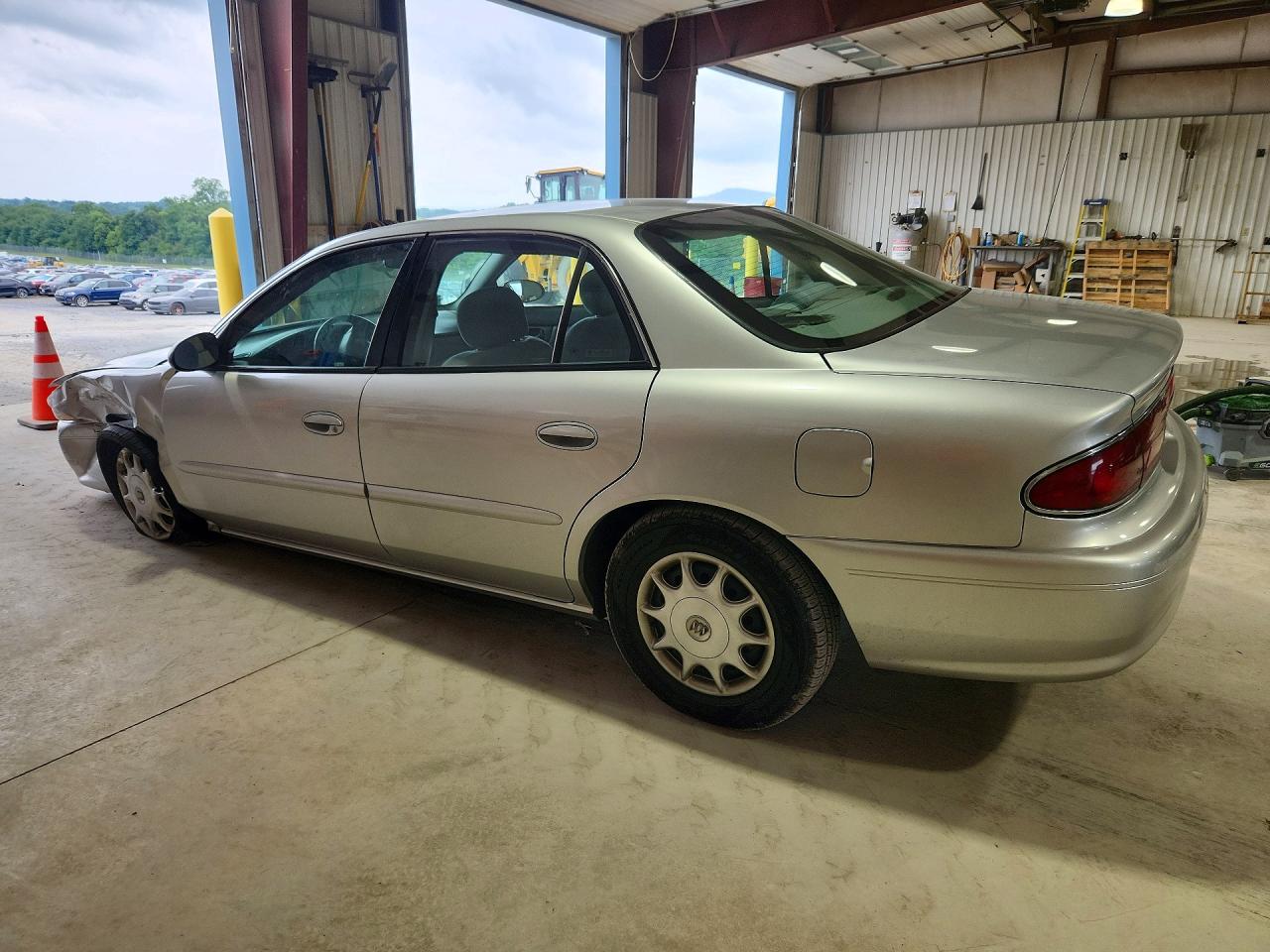 2005 BUICK CENTURY