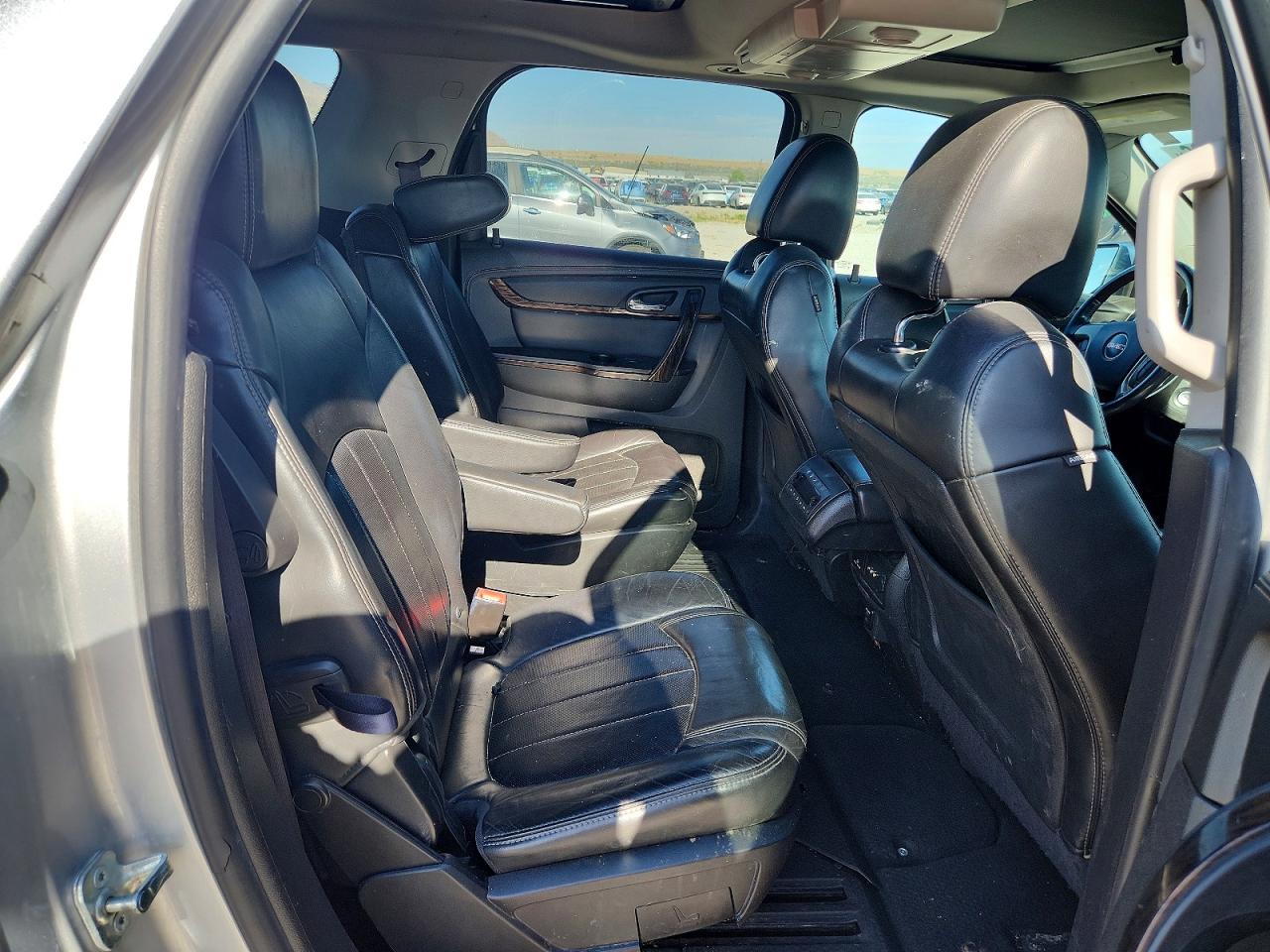 2014 GMC ACADIA DEN