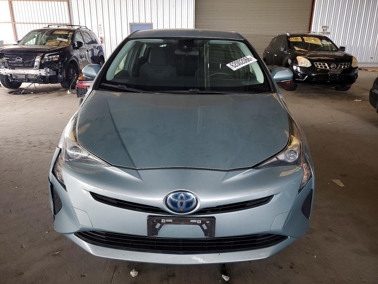 2017 TOYOTA PRIUS