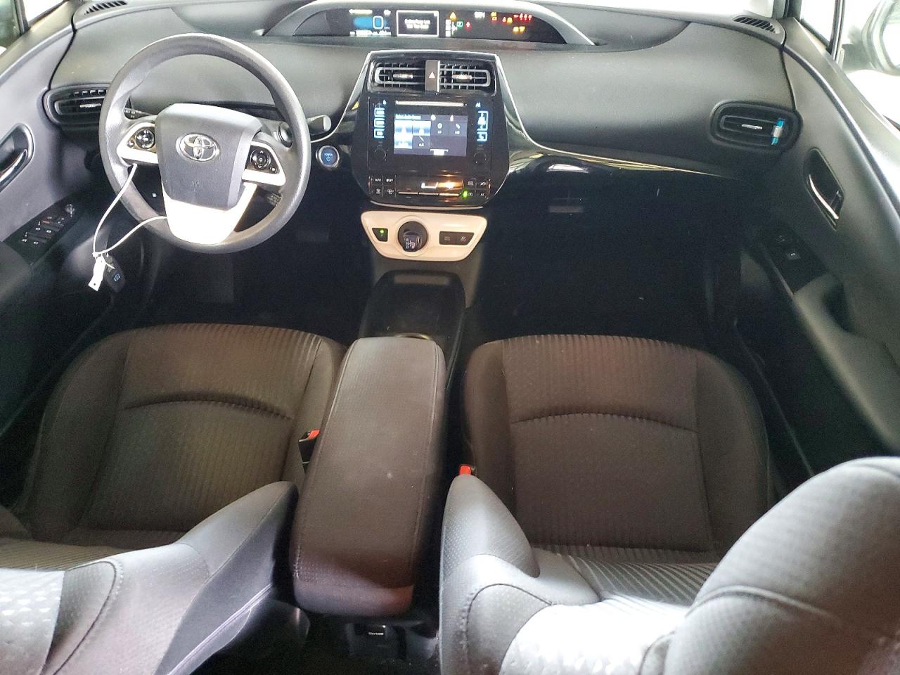 2017 TOYOTA PRIUS