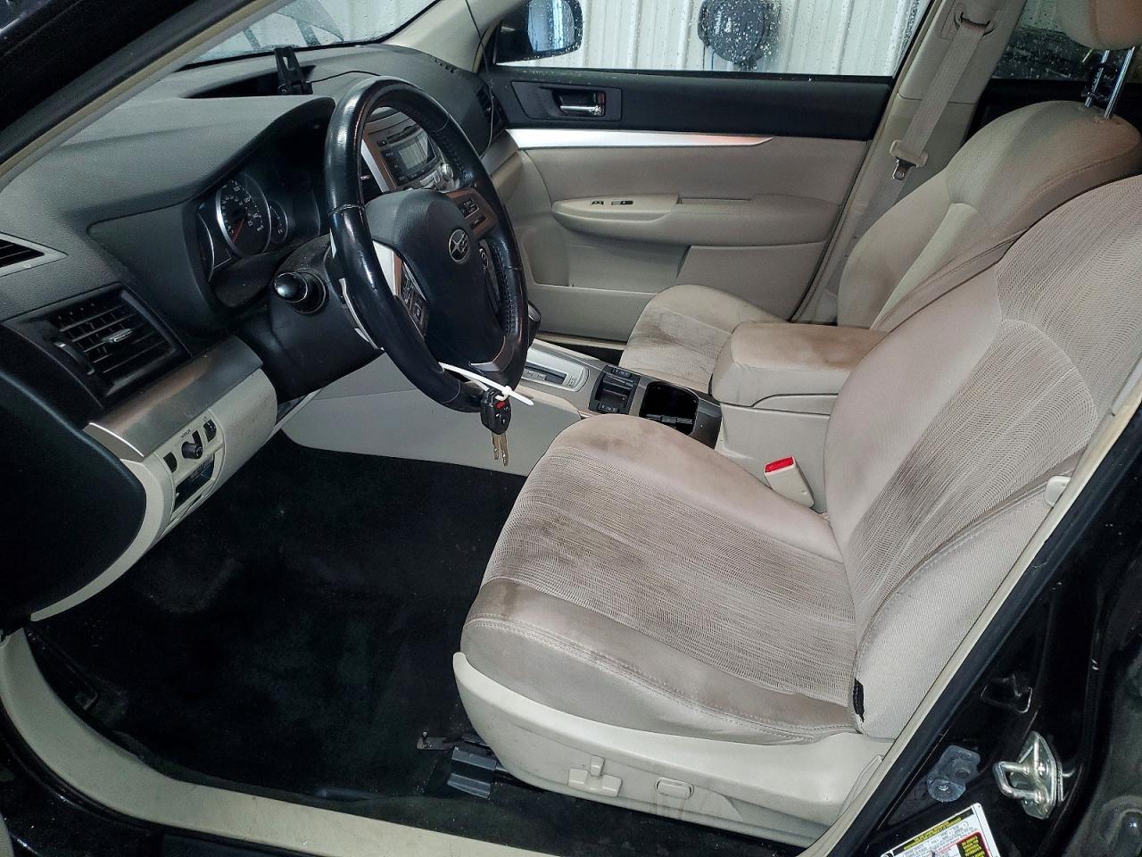 2013 SUBARU OUTBACK