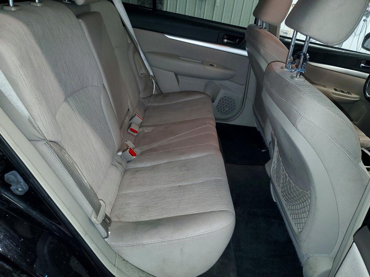 2013 SUBARU OUTBACK