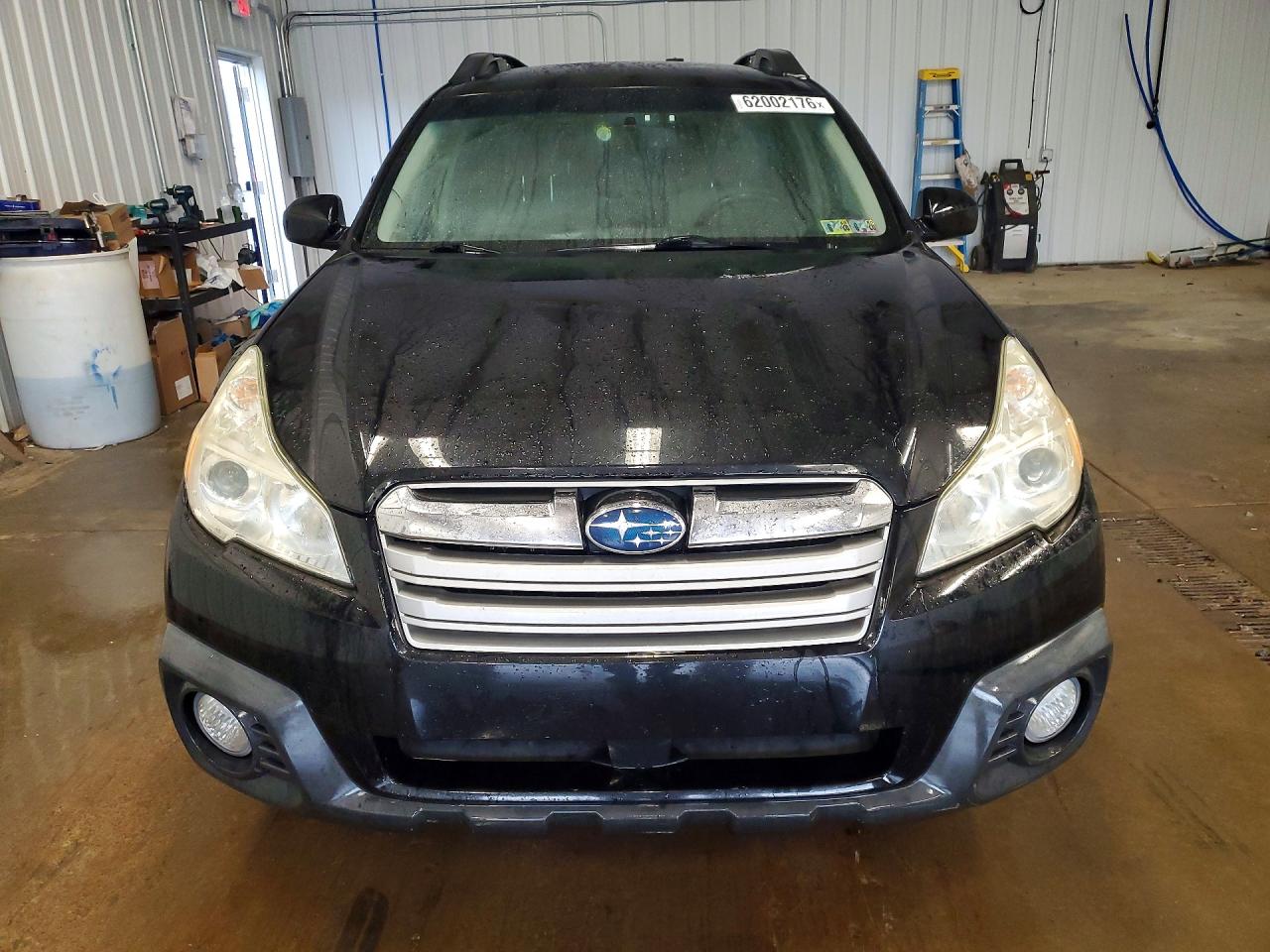 2013 SUBARU OUTBACK