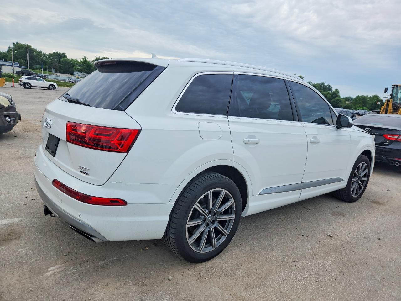 2018 AUDI Q7