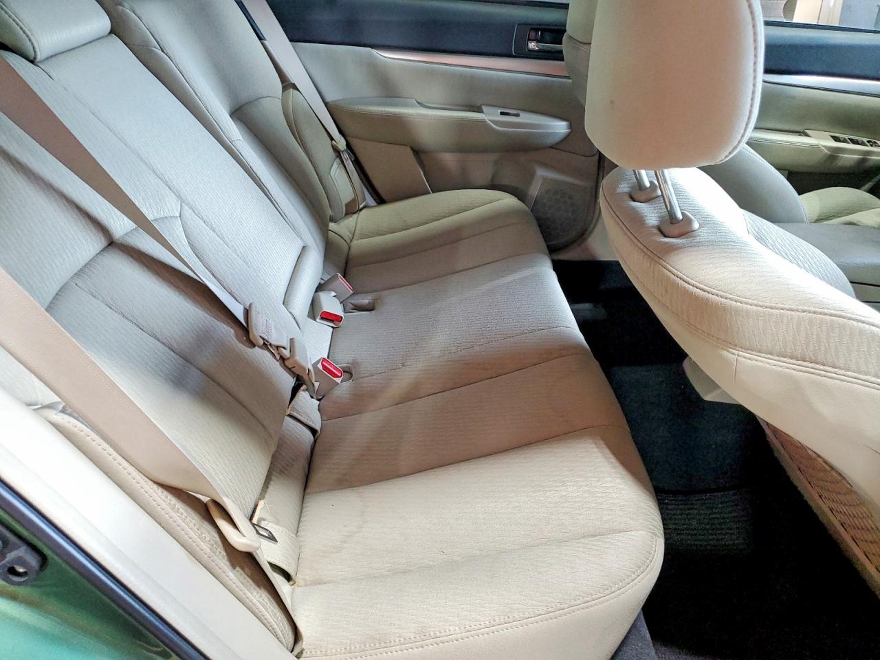 2010 SUBARU OUTBACK