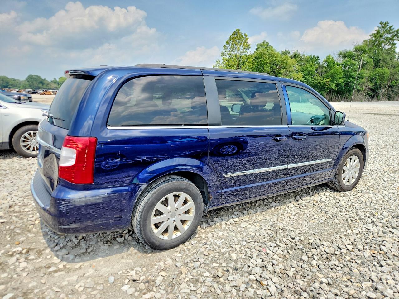2014 CHRYSLER MINIVAN