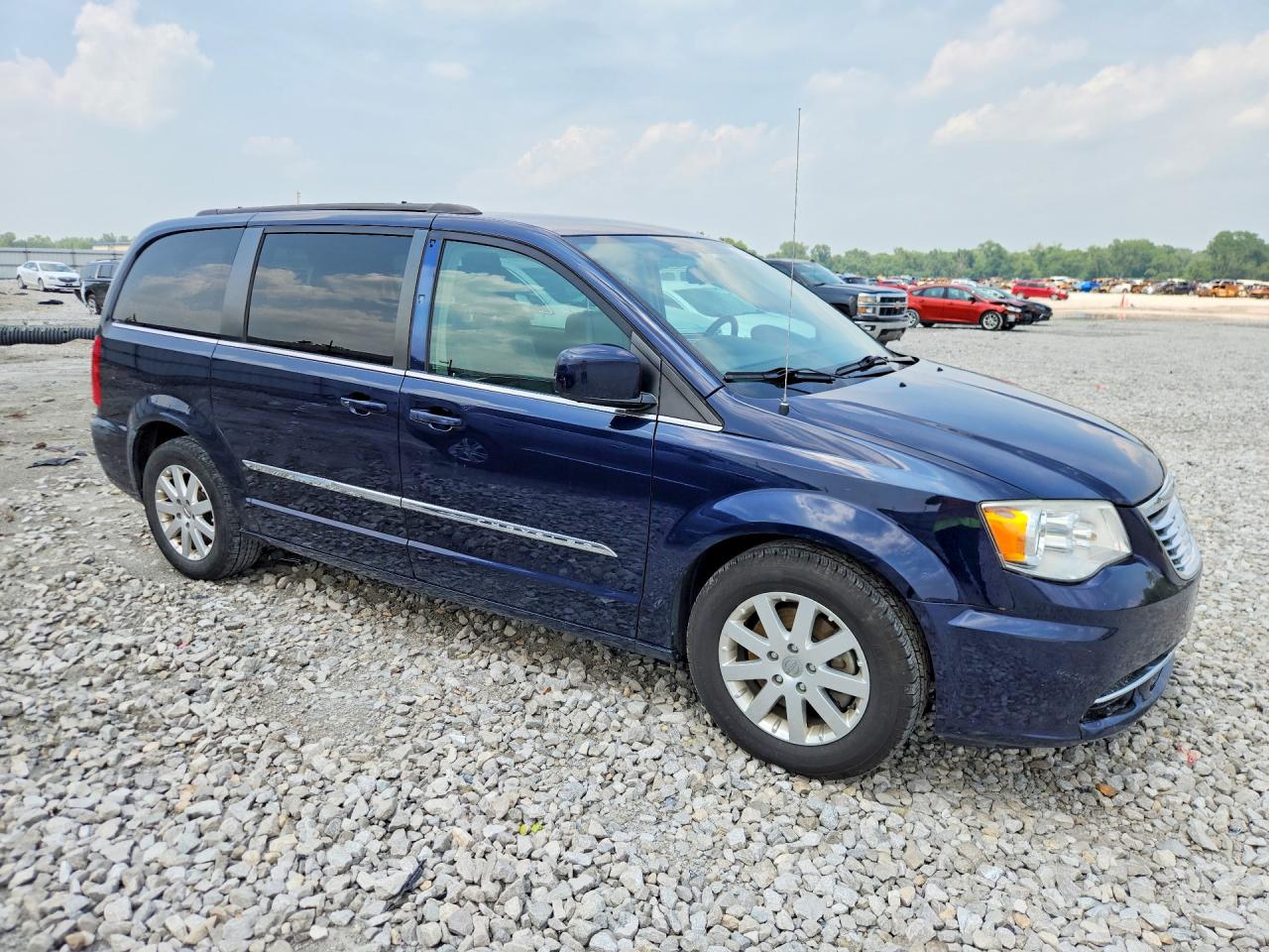 2014 CHRYSLER MINIVAN