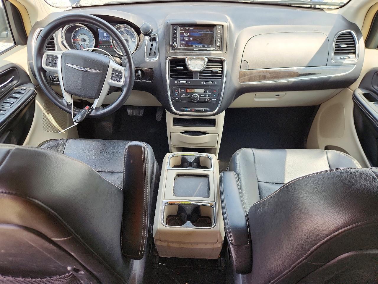 2014 CHRYSLER MINIVAN