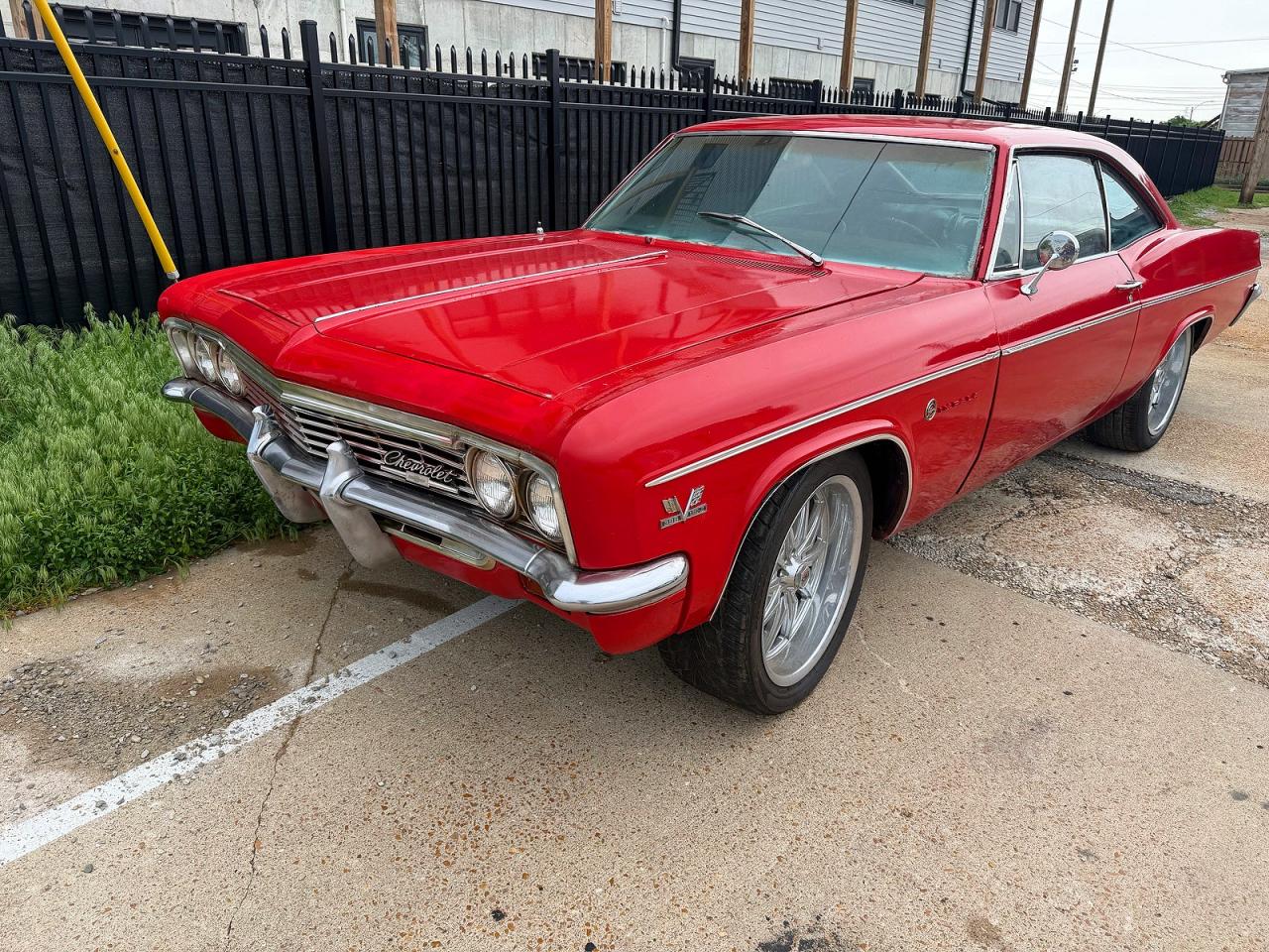 1966 CHEVROLET IMPALA