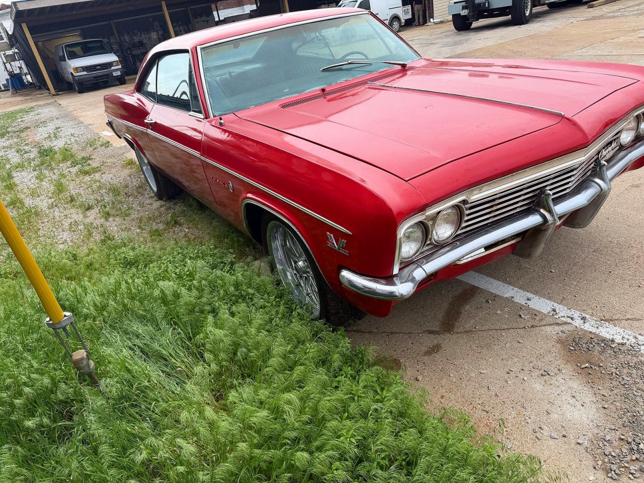 1966 CHEVROLET IMPALA