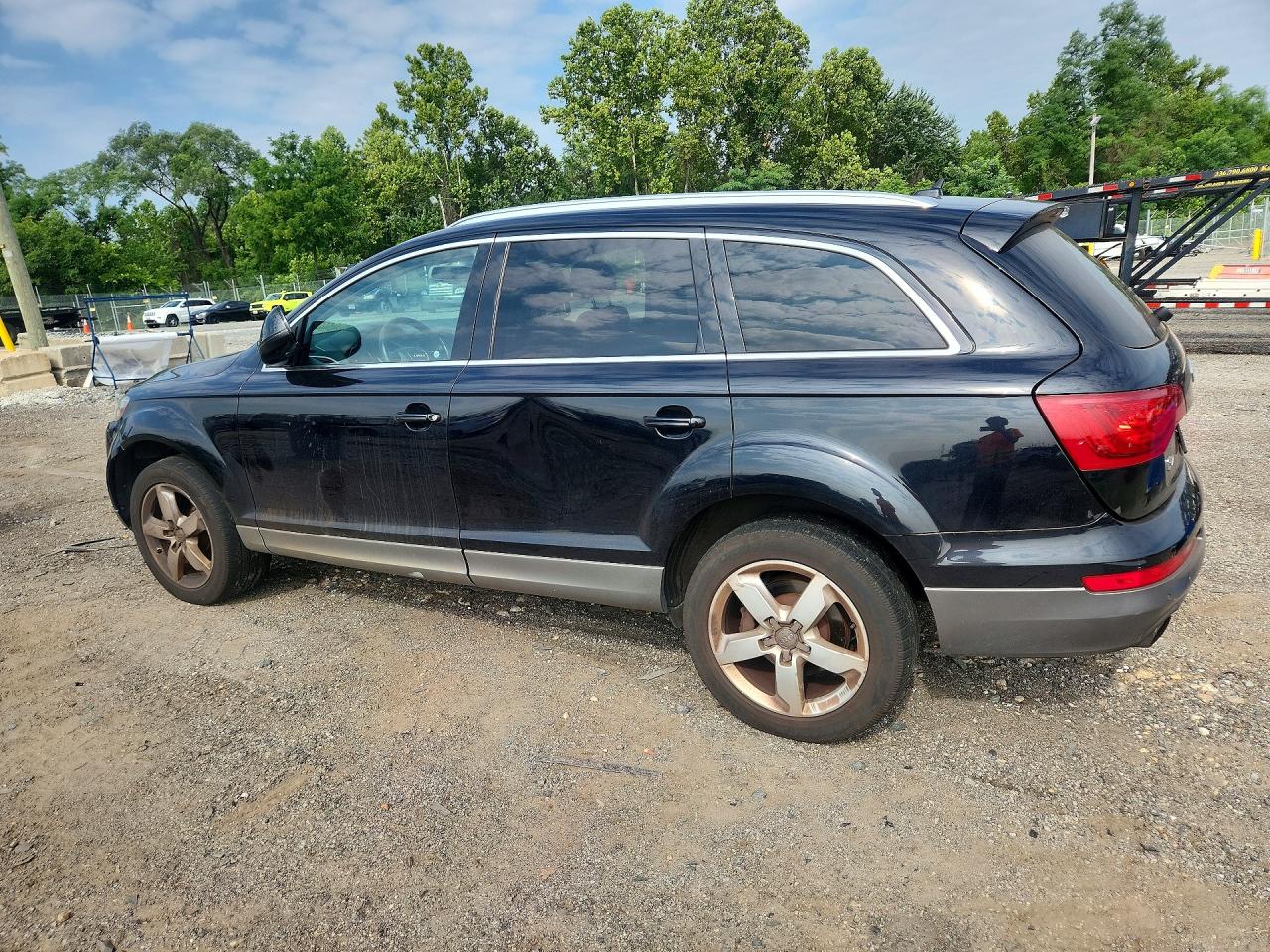 2013 AUDI Q7