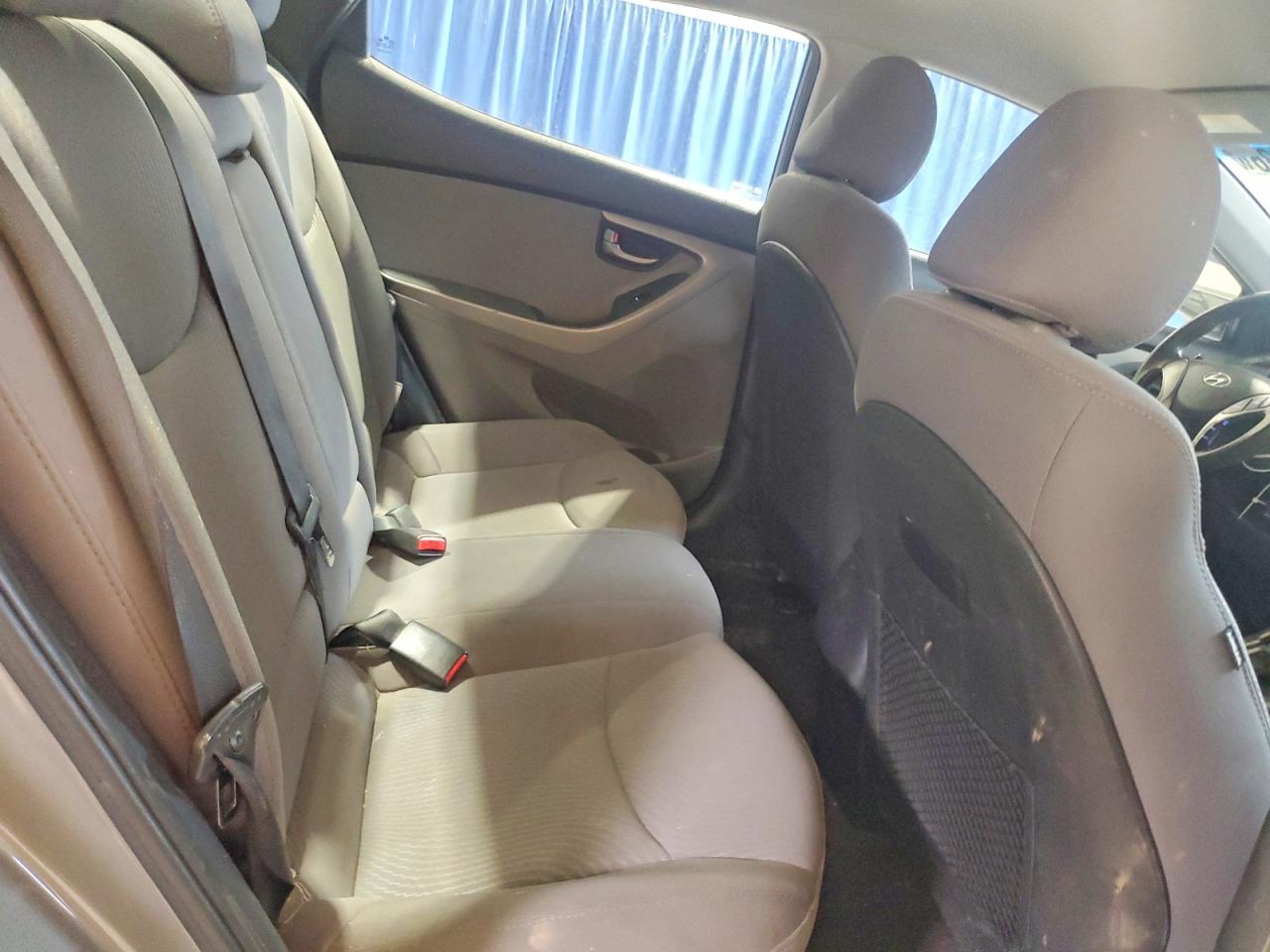 2014 HYUNDAI ELANTRA