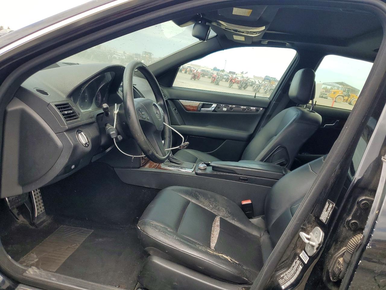 2009 MERCEDES-BENZ C-CLASS