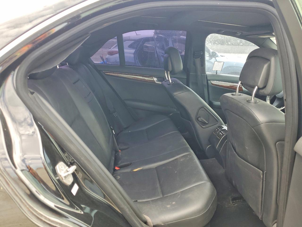 2009 MERCEDES-BENZ C-CLASS