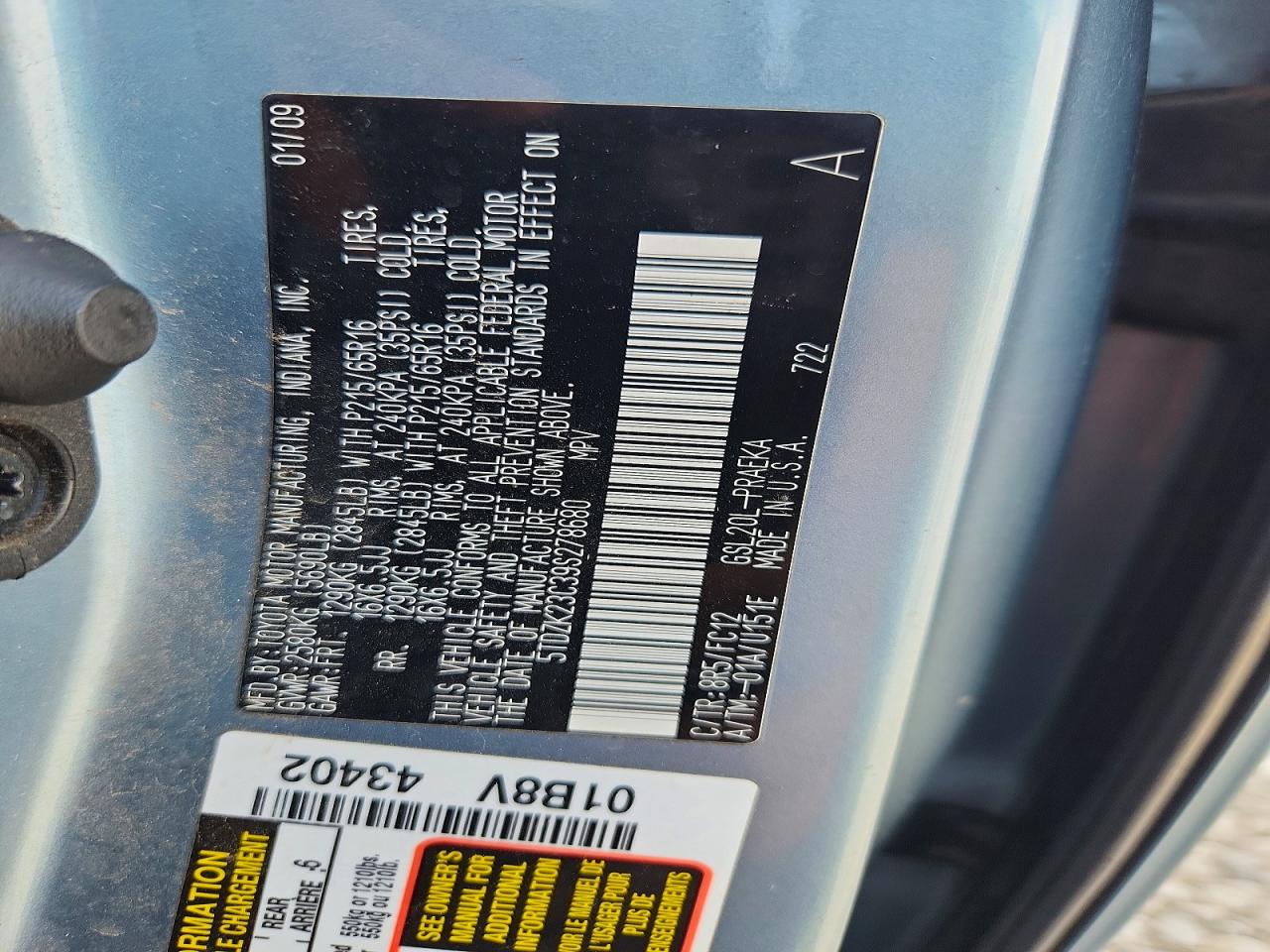 2009 TOYOTA SIENNA