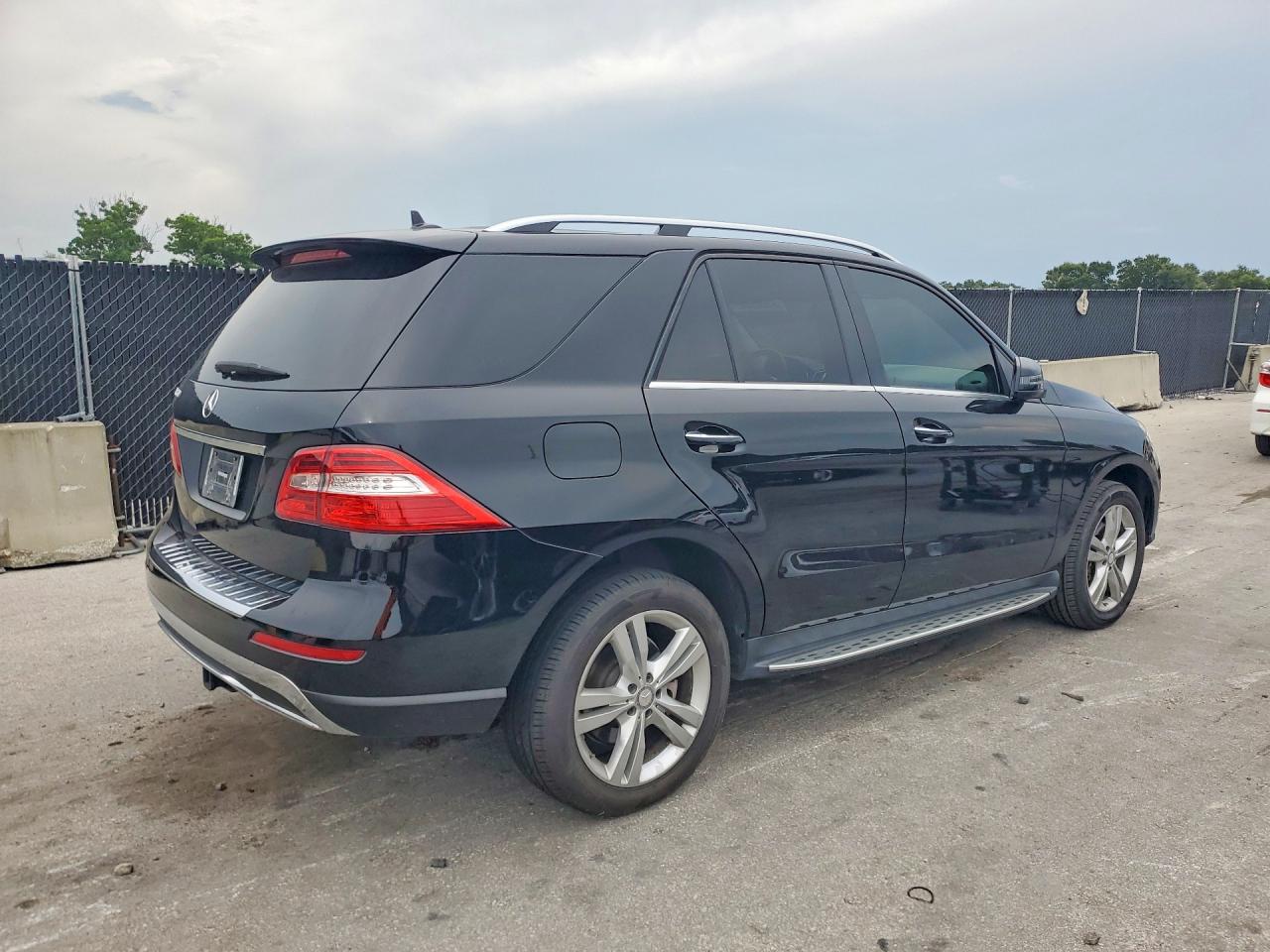 2015 MERCEDES-BENZ M-CLASS