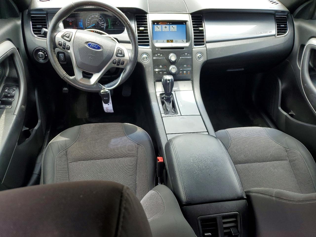 2016 FORD TAURUS