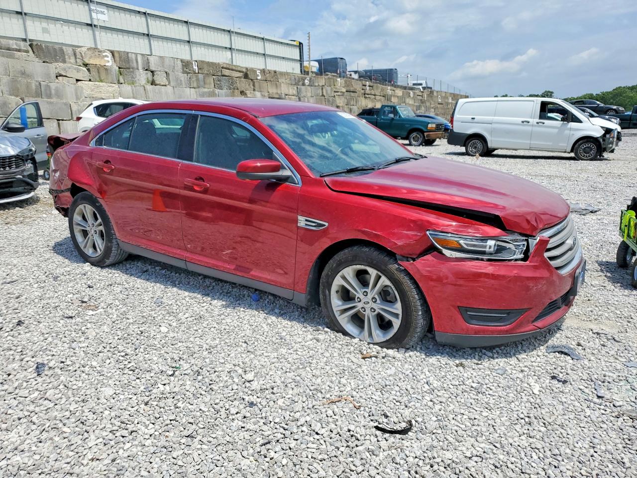 2016 FORD TAURUS