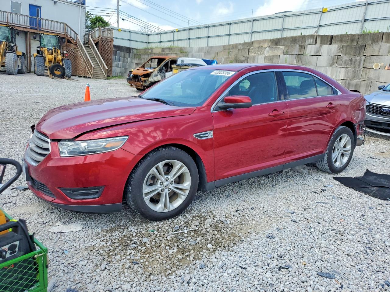 2016 FORD TAURUS